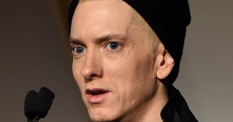 Eminem : Il a dû réapprendre à rapper après son overdose !