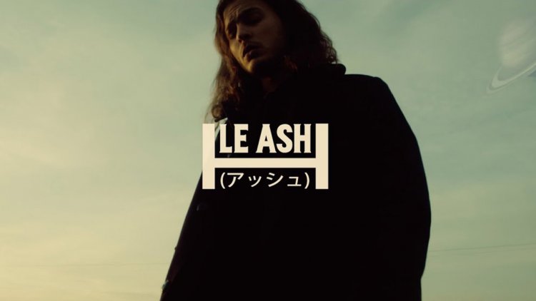 “Sexy Guitare” : Le Ash en mode “latino” !
