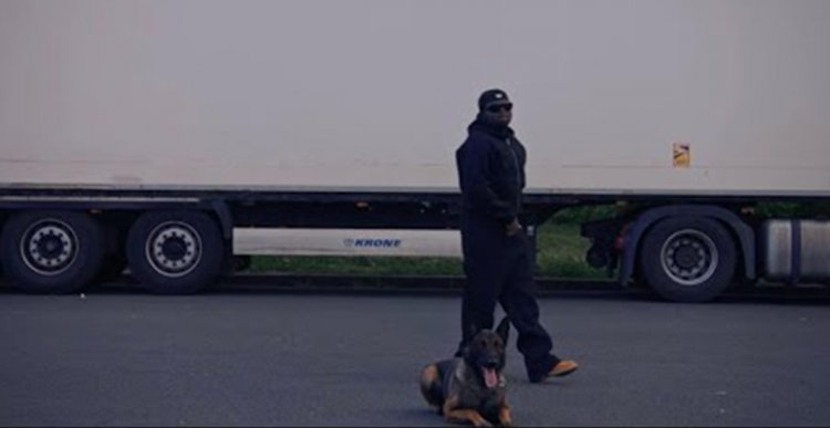 JEY BROWNIE – NO MAN NO CRIME