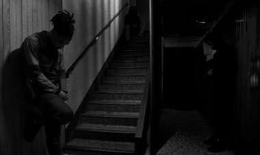 Zé défend son projet « L’assemblée » avec « Let Go ».