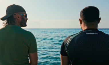 Houari feat Jul – J’avais pas prévu tout ça