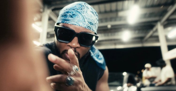 DOSSEH – CHER OU ILLÉGAL